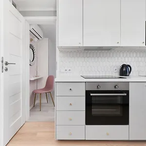  Apartament Kotlarska Market Square With Airconditioning By Renters